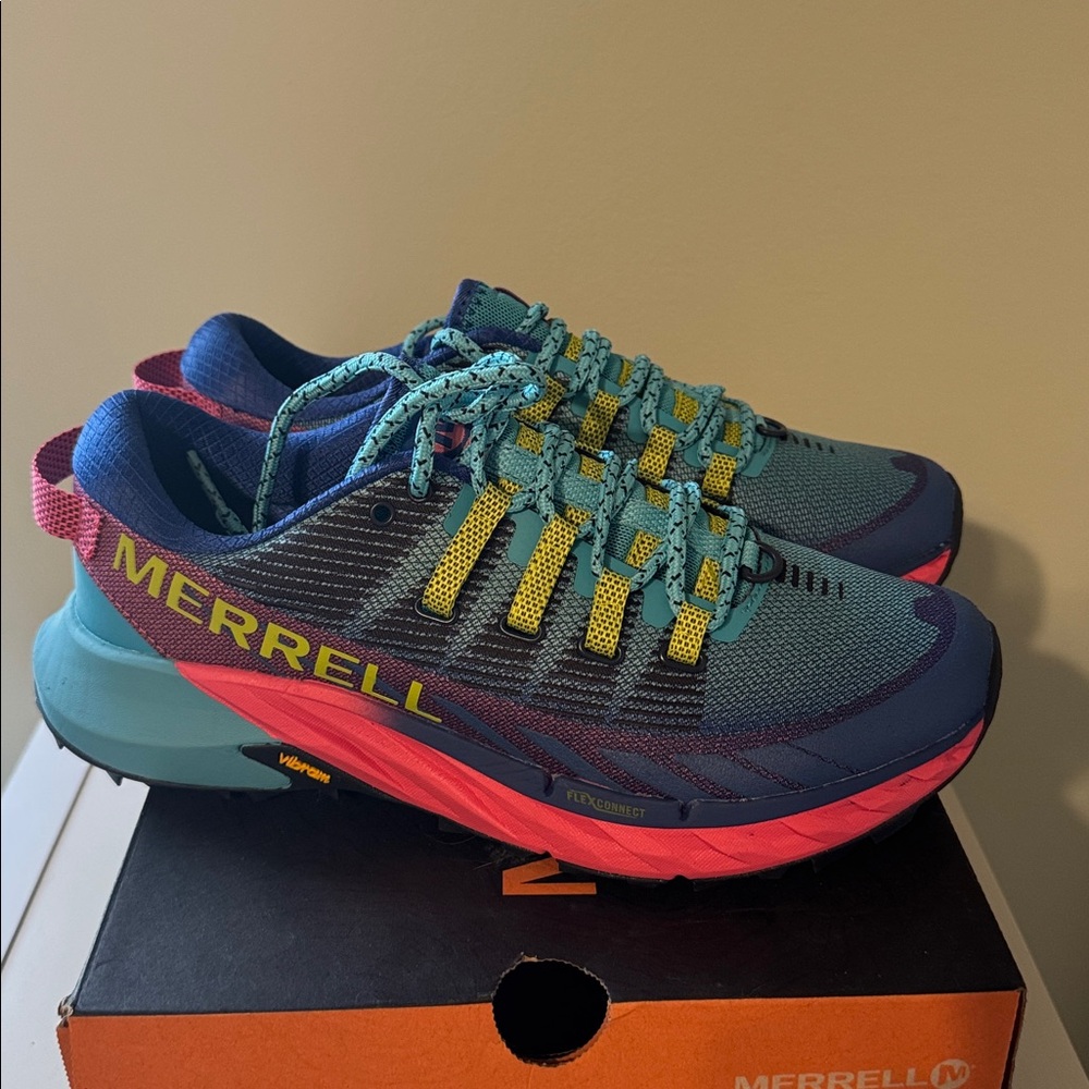 Merrell Agility Peak 4 Atoll Vibrant Blue and Pink Trail Shoes